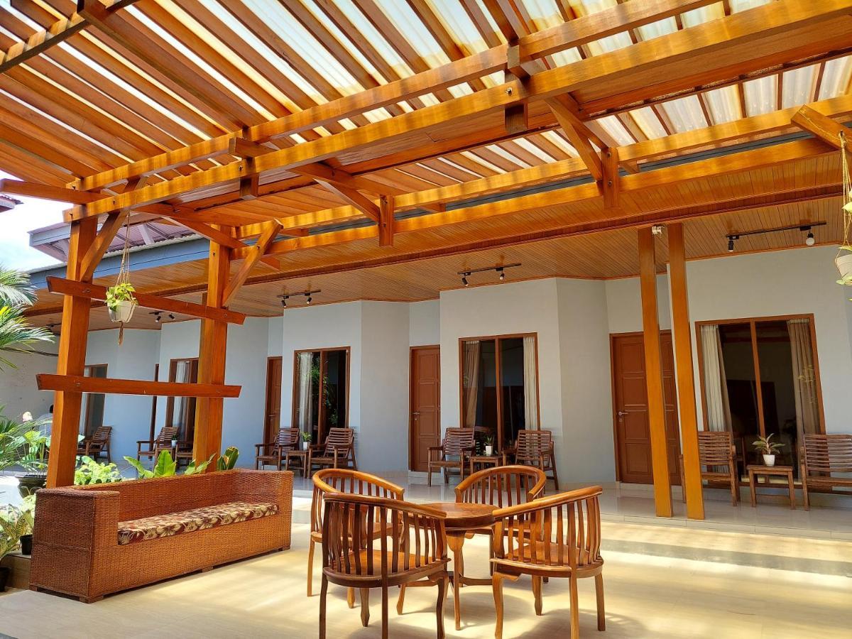 Oasis Hotel Ampana Экстерьер фото